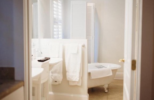 Downtown Hotel | The Jefferson Inn