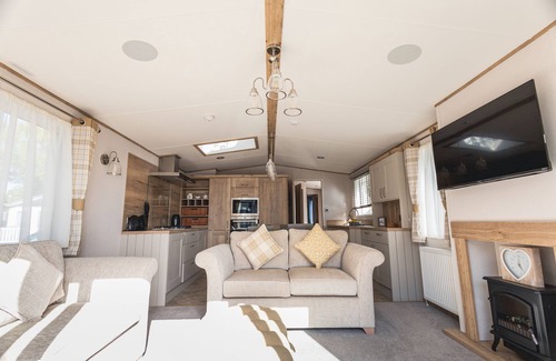 Mudeford House | The Jetty - pet friendly and by the beach on Sandhills Holiday Park, Mudeford