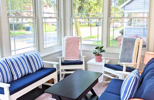 East Shore House | The Jewel of The Cove - Historic Coastal Retreat, Seaside Hideaway