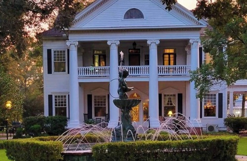 Hammond Bed & Breakfast | The Josephine Room W/Queen Bed