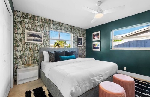Coral Ridge Isles House | The Jungle Summary: T