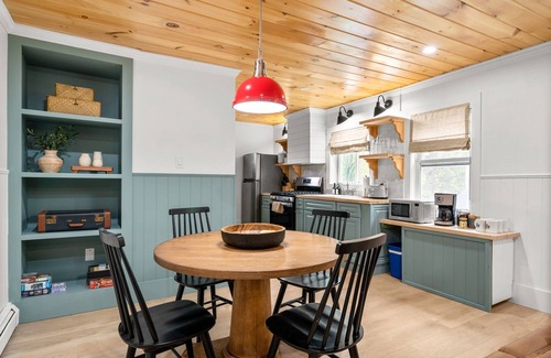 Lincoln House | The Kancamagus Relaxation Getaway at the PemiCabins!
