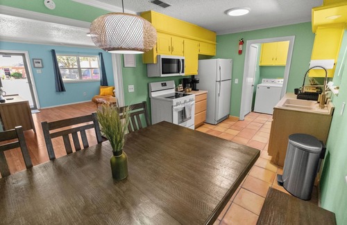 North by Northwest House | The Kemper Camper