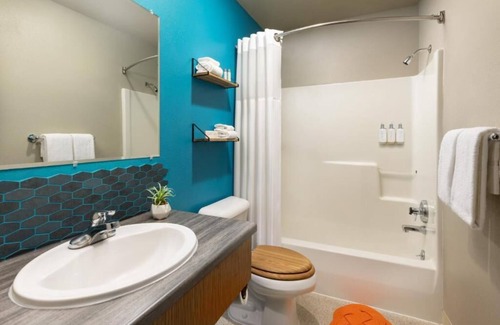 Ketchikan House | The Ketch Inn, Oceanview Twin Room, Fishing Retreat