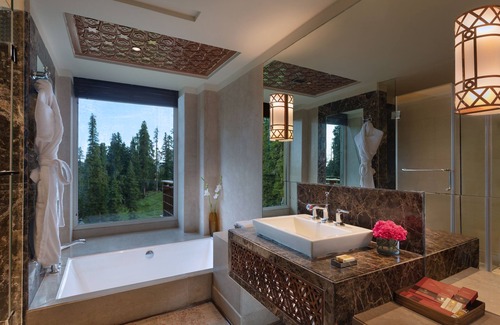 Srinagar Resort | The Khyber Himalayan Resort & Spa