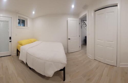 Bellevue Apartment | The Kickback!