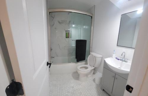 Bellevue Apartment | The Kickback!