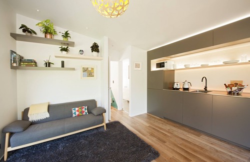 Marahau House | The Kite - Laid-Back luxury beside the Abel Tasman