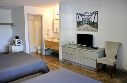 Greers Ferry Hotel | The Klassic Inn