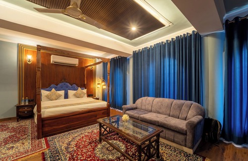 Jaipur Hotel | The Kurki Heritage