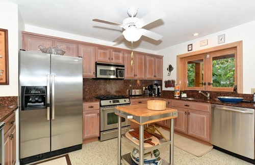 Anna Maria House | The Lady Fish 3 Bedroom Home by RedAwning