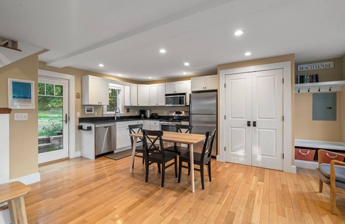 Rockport House | The Ladybug 2BR Cottage Steps 2 Bearskin Neck 2 Parking Spaces, Patio, Grill