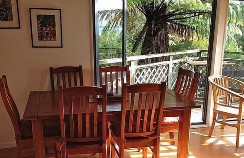 Omori Cottage | THE LAKE HOUSE - PUKAWA HOLIDAY HOME, family friendly in Pukawa Bay