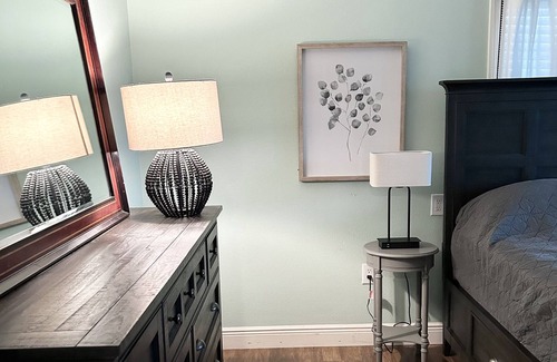 Eustis House | The Lake House Retreat