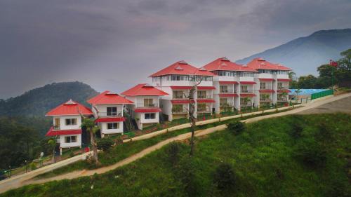 Devikolam Hotel | The Lake View Munnar