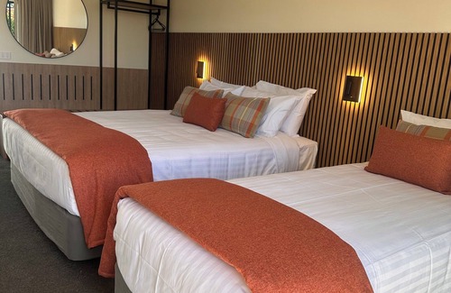 Twizel Hotel | The Lakes Motel Twizel