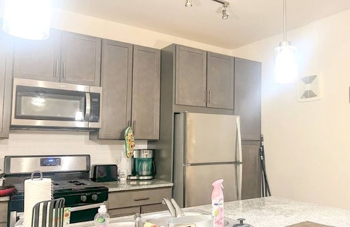Galveston County Apartment | The Lakeside Layover w/Pool/Parking/WiFi Pkg
