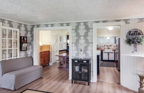 Beulah House | The LakeView: Crystal Lake Living at Its Best