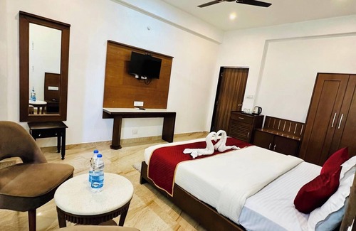 Chamboa Sarjela Hotel | The Lal Bagh Resort