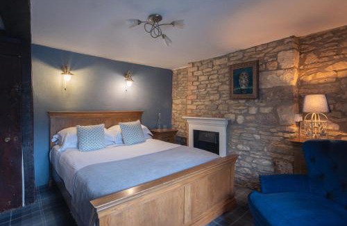 Great Rissington Bed & Breakfast | The Lamb Inn
