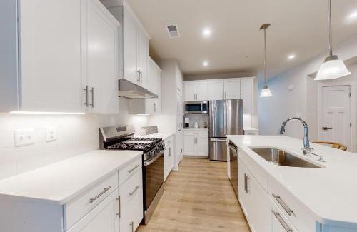 Bayside House | The Landings 12127