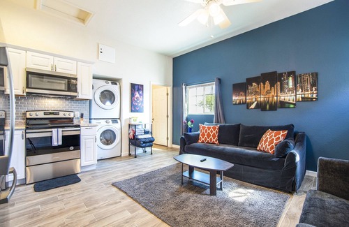 Coolidge Apartment | The Landmark Apartments