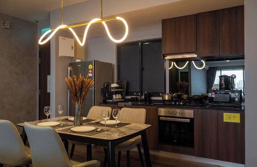Tanjung Bungah Apartment | The Landmark by The Only Bnb