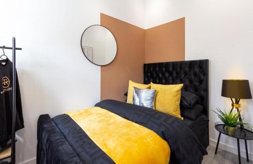 Brighton City Centre Apartment | The Lanes Diamond - Rose Platinum Properties