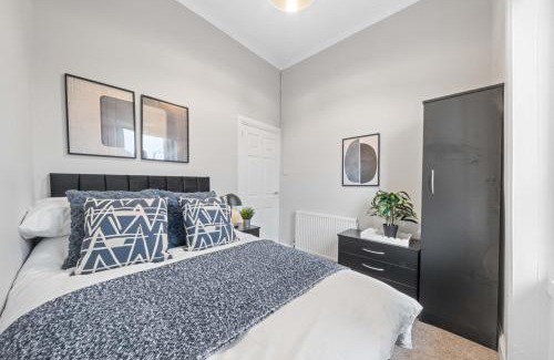 Cambuslang Apartment | The Langholm