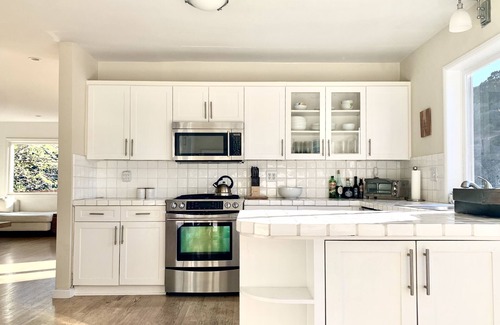 Laurel Canyon House | The Laurelmont
