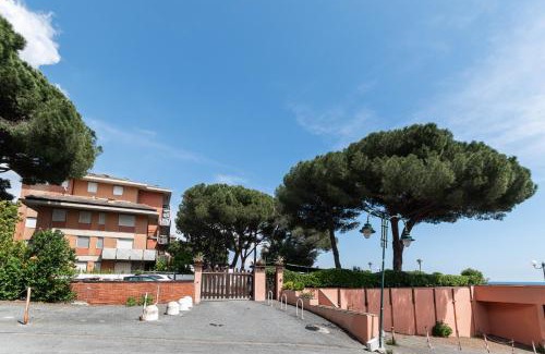 Arenzano Apartment | "The Lavender Spot" con accesso alla spiaggia e alla piscina nell'esclusiva Pineta di Arenzano