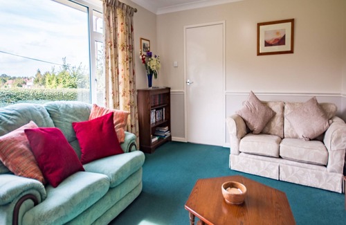 Charlton Marshall Apartment | The Lawns, Charlton Marshall nr Blandford. Sleeps 4 & baby