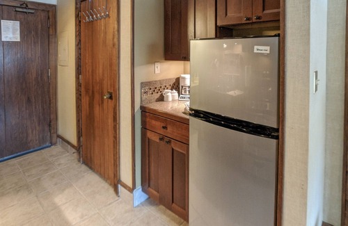 Purgatory Cabin | The Lazy Bear Lodge (#236) | Pool, Near Ski, Mtn Views - Golf/AC/Hot Tub