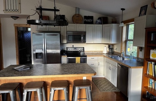 Leavenworth House | The Leavenworth Escape