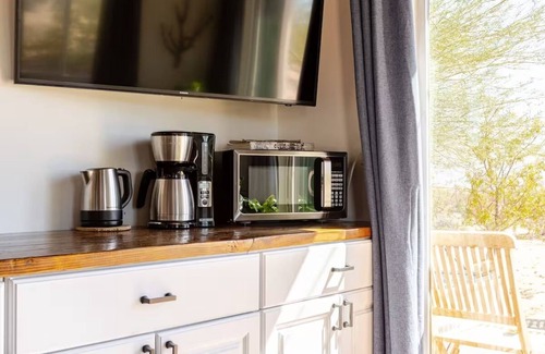 Twentynine Palms Cabin | The Leeds Cabin: A Civilization Escape