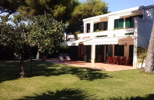 Paestum Villa | The Lemon Tree Villa, Paestum: Seaside, Huge Garden And Parking Facilities