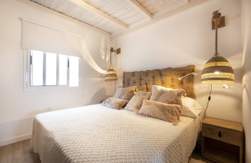 Poris de Abona Apartment | The Lighthouse by the Sea & Wifi