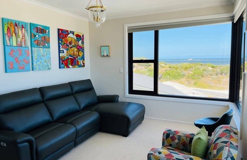 Waterhouse House | The Lighthouse - WIFI Available for Easter