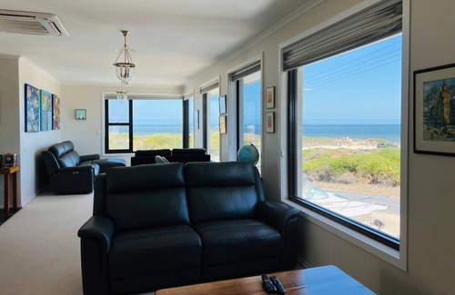 Waterhouse House | The Lighthouse - WIFI Available for Easter
