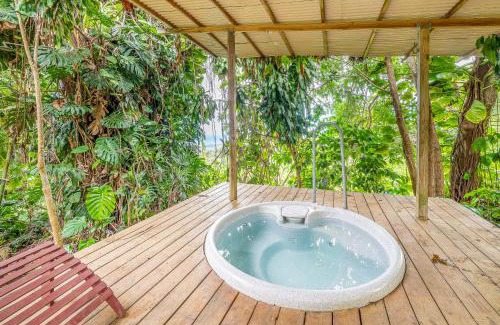 Holualoa House | The Lilikoi - Entire home