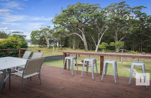 Gwandalan House | The Little Blue Lakehouse