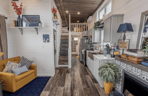 Fredericksburg Cottage | The Little Haus - 153