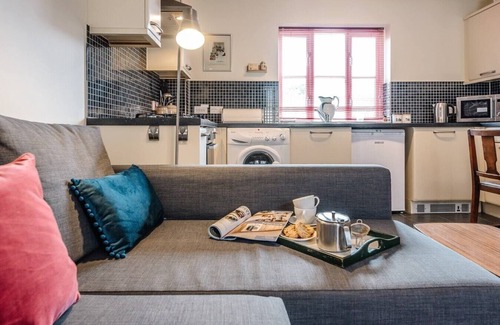 Saxmundham House | The Little Hopton, Saxmundham