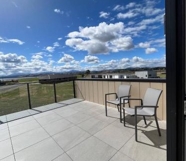 Te Anau House | The Little Lake House