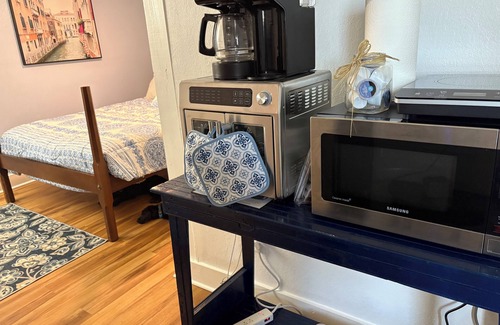 Morehead City House | The Little Lime. Close to everything. One mile to hospital.