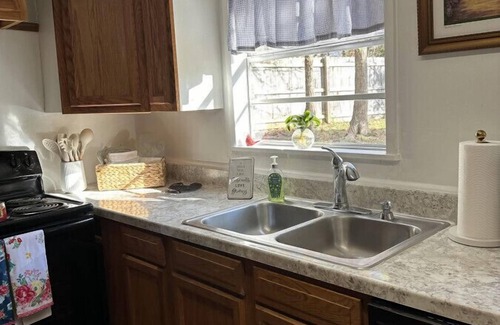 Knoxville House | The Little Lodge Knoxville