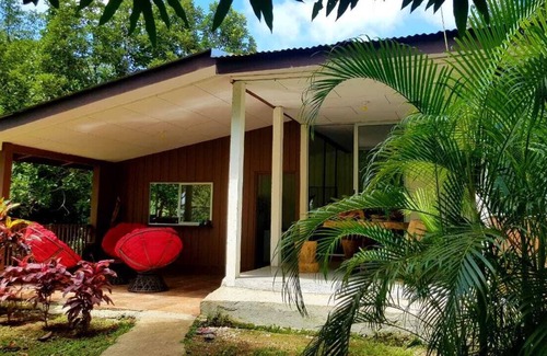 Canton Nandayure House | The little Túcan de Camaronal
