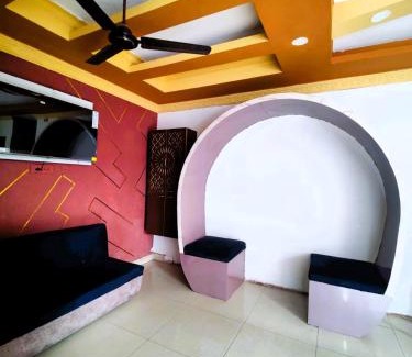 Dwaraka Nagar Hotel | THE LIVIN Residency