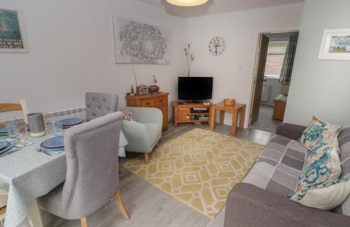 Oxwich House | The Lobster Pot