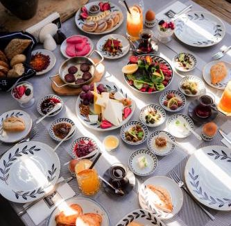 Hacımemis Hotel | The Local House Alaçatı